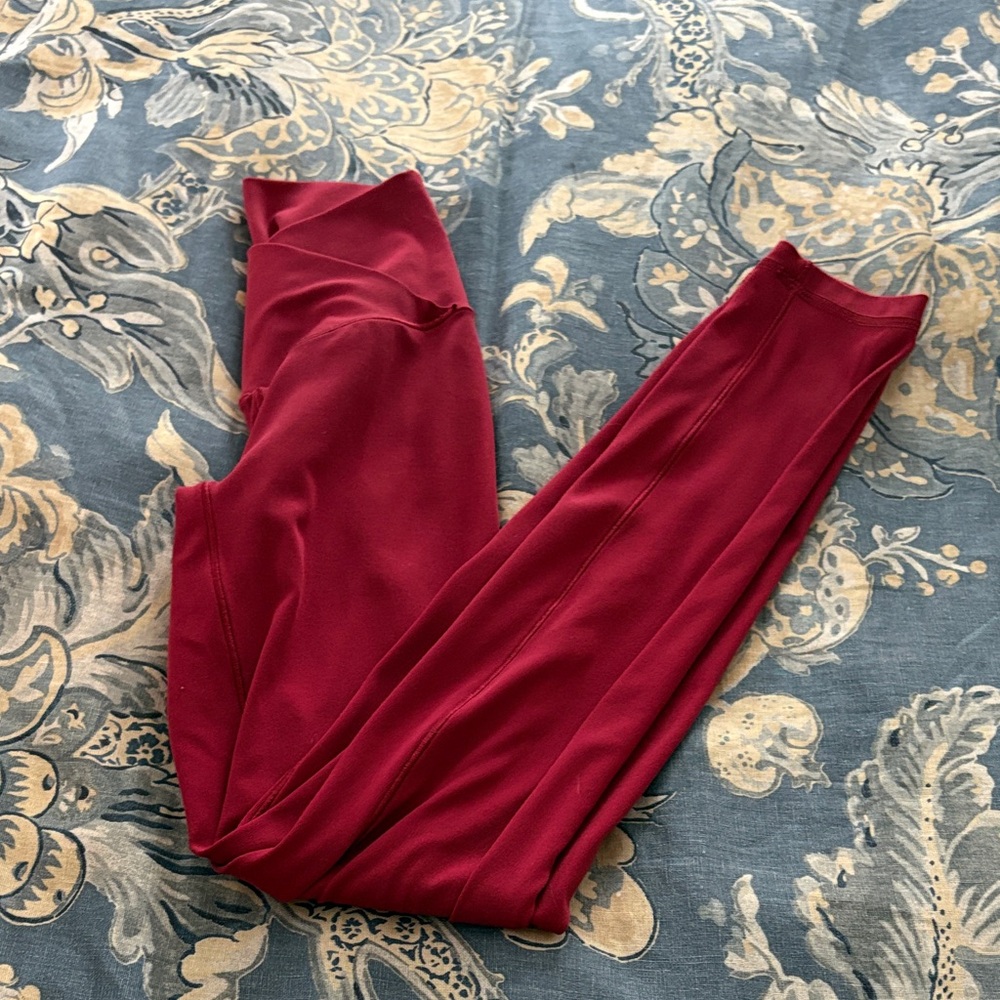 Aerie offline dark cherry XXS excellent condition